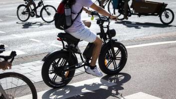 El director de un colegio gana la guerra contra el uso de bicicletas de rueda grande: "Tiene riesgo"