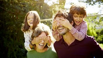 Un experto en inteligencia emocional advierte a los padres: "Los hijos aprenden mucho más de lo que ven que de lo que les decimos"