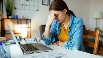 Un profesor universitario lanza una serie advertencia a la Generación Z sobre su seguridad económica futura: "El mundo laboral ha cambiado"