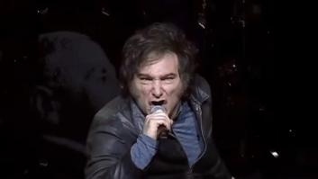 Milei se disfraza de estrella de rock ante 15.000 personas: cuando la realidad supera a la ficción