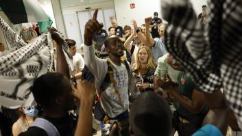 Aterriza en España el segundo grupo de activistas españoles de la Flotilla: solo queda una por volver