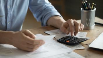 El trabajador recibe por error 330 veces su sueldo mensual, se desvanece sin devolverlo y la justicia llama a la puerta con una decisión inesperada