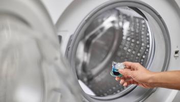 Un experto alerta sobre la nueva moda de lavar la lavadora con esta pastilla: "Bajo tu propia responsabilidad"