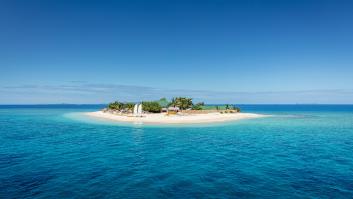 Una española queda atrapada en una isla de un kilómetro durante la pandemia y crea el negocio del siglo: "Llegan 20 personas cada semana"