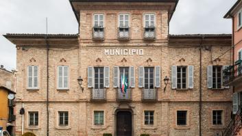 El desconocido pueblo de 3.000 habitantes con "persistente olor a salami" y el motivo por el que ese aroma jamás lo abandonará