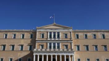 El parlamento griego aprueba ampliar la jornada laboral hasta las 13 horas diarias