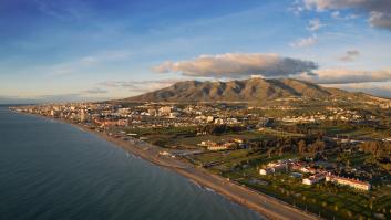 Una estadounidense se muda a Torremolinos y descubre que su pensión se ha 'multiplicado': "Una botella de buen vino no arruina el presupuesto"
