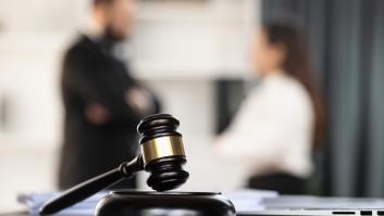 Denuncia a un compañero por robo, es despedido, la justicia se pone de su parte y le cae una indemnización de casi 25.500 euros