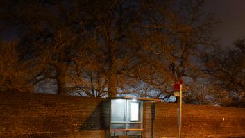 "Tranquilizador, sobre todo para mujeres que viajan solas": arrancan en Francia las peticiones para que el bus te deje entre dos paradas por la noche