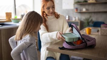 Sara, española que vive en Suiza cuidando niños: "Mientras grabo esto en TikTok, estoy cobrando más de 30 euros la hora"