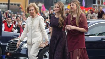 El gesto de la princesa Leonor y la infanta Sofía con la reina Sofía y lo que siempre pasa en los Premios Princesa de Asturias