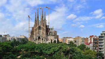 Vende su catedral de LEGO para financiar la Sagrada Familia: "Solo las piezas cuestan 20.000 euros"