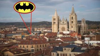 En un pueblo de León se encuentra el castillo de Batman: puede salir directamente de un cómic de este superhéroe de DC