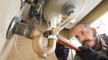 David, fontanero jubilado de 75 años: "Mi mujer tiene una pensión de 1.000 euros, yo de unos 500 euros. Si no hubiéramos invertido, sería insuficiente"