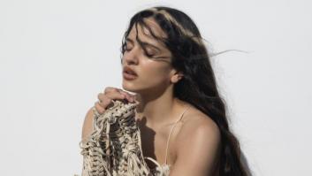 Rosalía en la imagen promocional de 'Lux'.