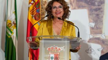 Montero asegura que el Gobierno intentará negociar "voto a voto" cada iniciativa hasta que se agote la legislatura