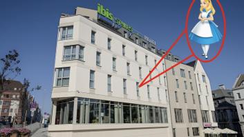 Un hotel de la familia Ibis que está ambientado en el clásico de 'Alicia en el País de las Maravillas’