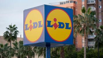 Se indigna (y mucho) con la escena que ha visto en la puerta de un Lidl tres minutos antes de abrir: "Cómo me molesta esto"