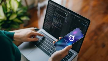 Jon Hernández, experto en IA: "La gente está utilizando ChatGPT como si fuera Google y ese es el mayor error"