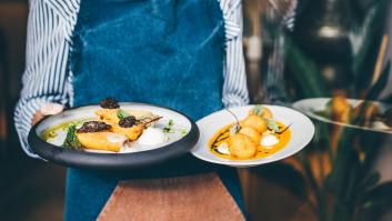 Jaime, joven de camarero en Australia: "Gano 5.500 euros al mes, más que como abogado en España, voy a empezar a formarme"