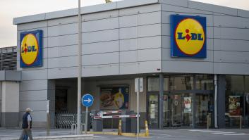 Va al Lidl, compra una manta de 5,99 euros y al llegar a casa se da cuenta que no es lo que creía: ha llegado a crear una necesidad