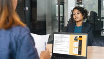 Una española se queja de lo que está pasando en las solicitudes online de trabajo: pasa (y mucho)