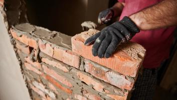 Eduardo Roldán, albañil de toda la vida, sobre los jóvenes: "Quieren ganar 2.500 o 3.000 euros sin saber hacer nada"