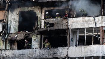 Ucrania ataca el avión de guerra secreto ruso y Putin responde con un desfile de ataques destructivos