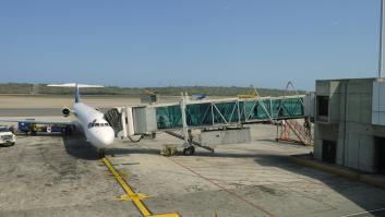 Exteriores reitera su recomendación de no viajar a Venezuela y aconseja a quien lo haga informarse de las suspensiones de vuelos