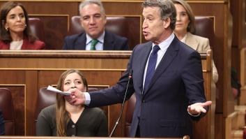 Feijóo se equivoca, dice que Sánchez protagonizará la serie de televisión 'Anotop' y lo que está pasando ahora es digno de verse