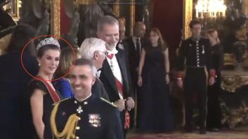 Las cámaras captan el gesto de la reina Letizia después de este saludo: 6 segundos que no dejan de verse