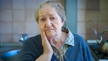 Rebecca, 87 años, gana 10 dólares a la hora: "Me encantaría un futuro en el que no tuviera que trabajar"