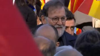 Hay quien está compartiendo este rótulo que ha puesto Telemadrid durante la manifestación del PP