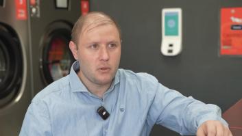 Mark (37 años), dueño de una lavandería, habla sin tapujos sobre el dinero que gana: "Invertí 75.000 euros y tuve que esperar 6 meses para abrir por culpa del gas"