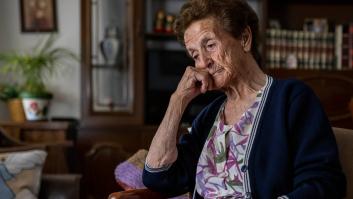 Amparo Molina, jubilada, vive una humillación al pagar su viaje del Imserso: "Me sentí fatal, como si estorbara"
