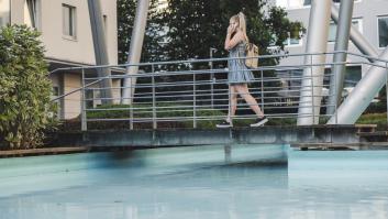 Despiden a una limpiadora por hablarle de "tú" a una socia del club histórico y exclusivo y su abogado prepara el contraataque