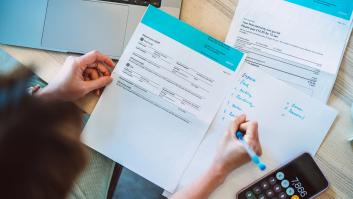 Pymes y autónomos tienen un respiro: Hacienda retrasa un año la entrada en vigor de Verifactu