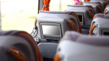 Adiós a los vuelos caros: llega el bus de lujo que desafía a los aviones con su clase business y destino español