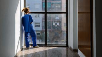 Laura, enfermera española de 24 años en Noruega: "He llegado a cobrar 7.000 euros brutos, he visto enfermeras que no saben sacar sangre”