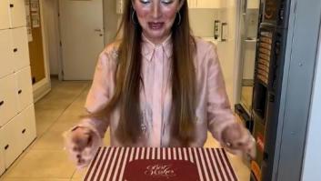 Una trabajadora de Inditex que lleva 21 años en la empresa recibe la cesta de Navidad de 2025 y su reacción no tiene desperdicio