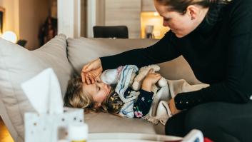 María González, coordinadora pediátrica, avisa que la vacunación de la gripe es prioritaria para niños con estas enfermedades