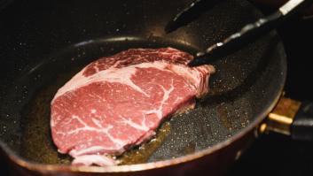 Un restaurante de la Guía Michelin explica cómo se hace un trozo de carne en la sartén de casa para que quede de estrella