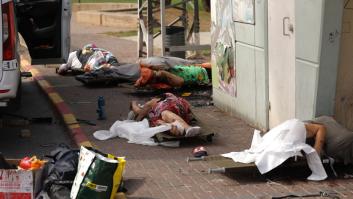 Cuerpos de varios asesinados por los terroristas el 7 de octubre de 2023