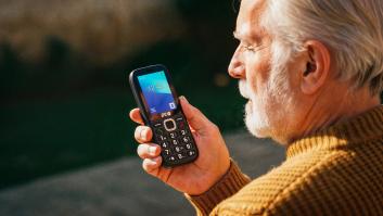 Un usuario con el teléfono SPC Fortune 2 Max.