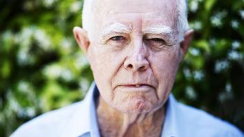 Rodrigo, jubilado de 86 años, escupe y le cae una multa de 285 euros: "Todo fue innecesario y desproporcionado"