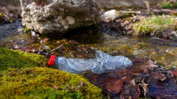 Se ponen a limpiar el cauce del río en este pueblo y les cae una multa de 2.600 euros: "La contaminación habría durado una semana"