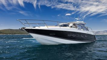 María Roig, joven española de jefa de servicio en yates de lujo: "El sueldo mínimo son 2.500 euros, se cobra muy bien y apenas gastas"