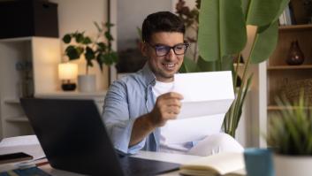 Confirmado por la UE: a partir de 2026 será obligatorio publicar el salario de los empleados