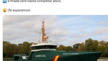 La Guardia Civil avisa de la llegada de uno de sus buques al estanque del Retiro de Madrid: tranquilos, no es lo que parece