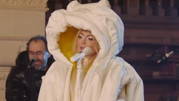 Sólo faltaba IKEA por hablar del 'look' de Amaia Montero en Nochevieja: no le ha hecho falta manual de instrucciones